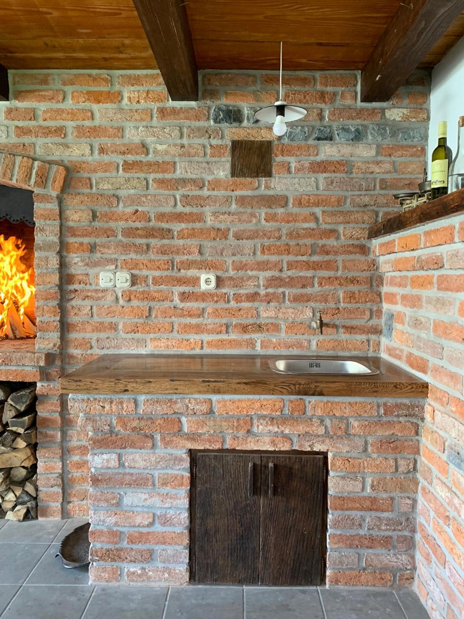 Studio Apartman Lora Lipik Buitenkant foto